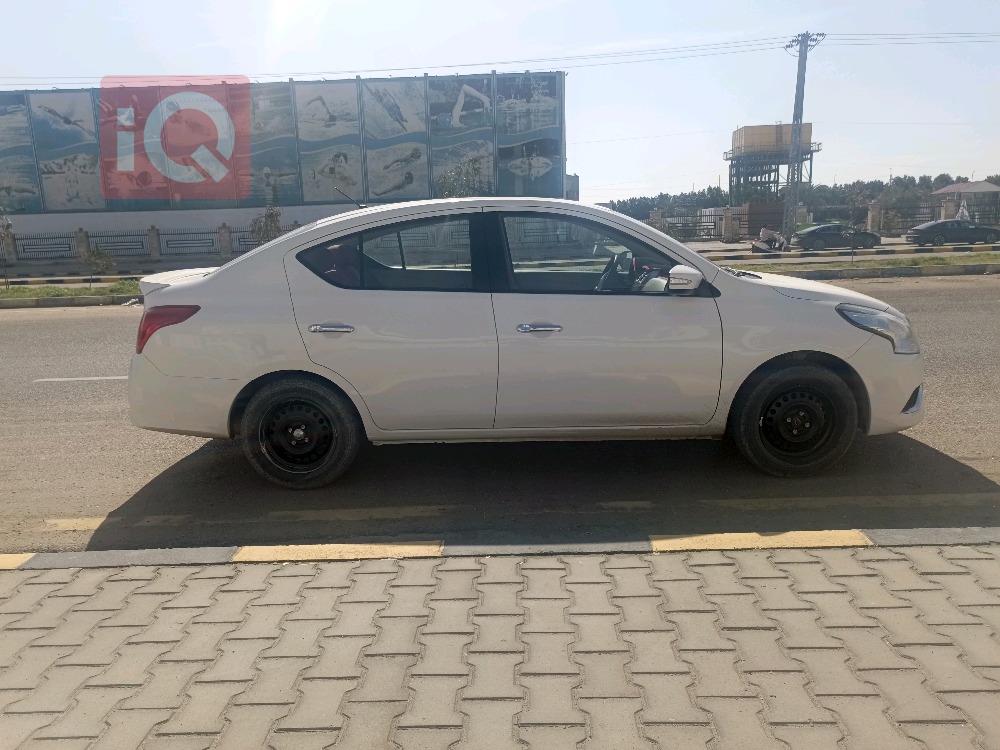 Nissan Sunny